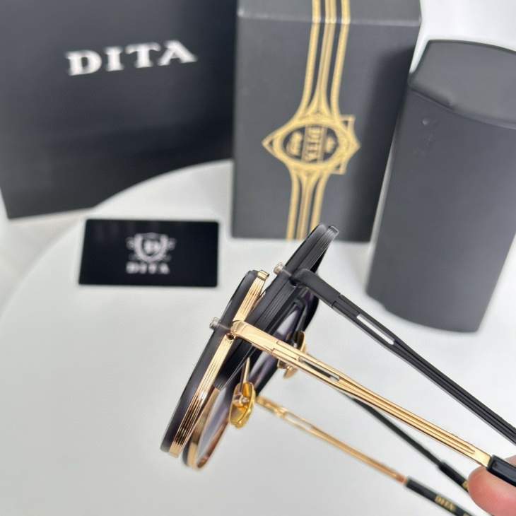 Picture of Dita Sunglasses _SKUfw70220852fw